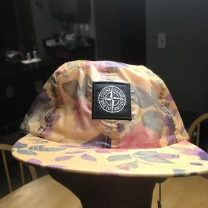 Meet your Posher, Eliav